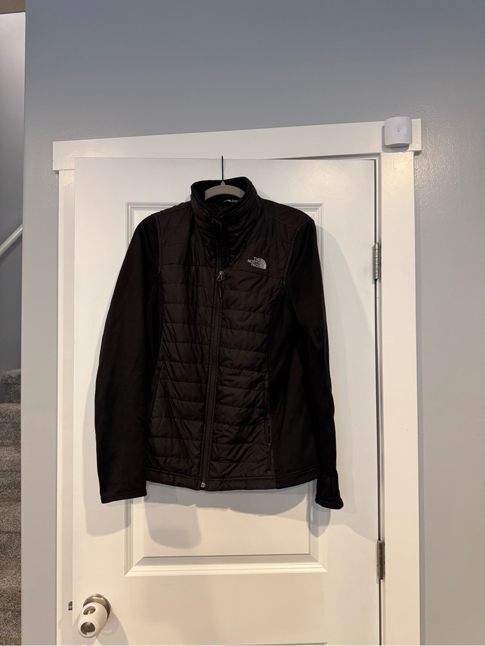 The North Face Women's Black Quilted Hybrid Puffer Jacket